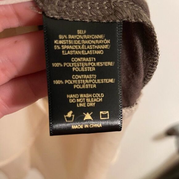 Anthropologie Split Tone Tank (S) - Picture 7 of 9